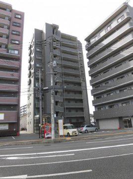 ラフィネ牛田本町