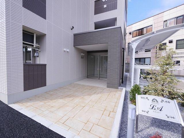 東武伊勢崎線 獨協大学前駅 徒歩18分 3階建 築9年