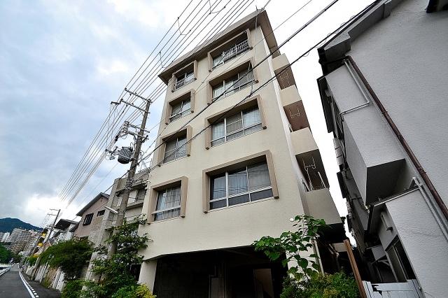 栄マンション
