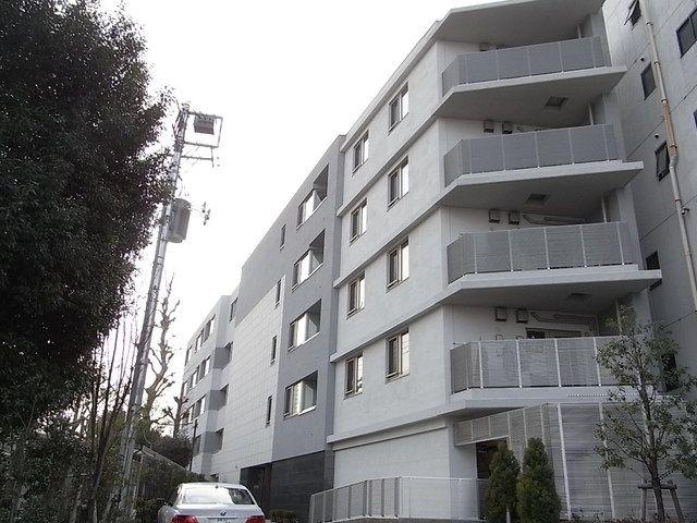 コスモリード新宿余丁町