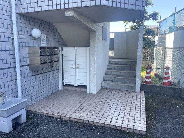 アビタシオンひがし