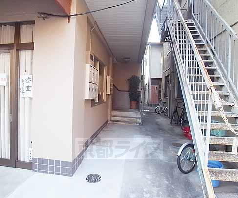 シェモア東久保田町