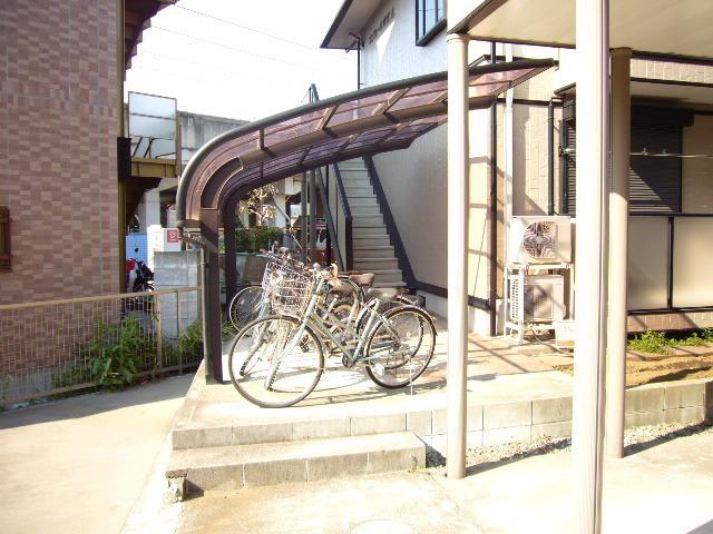 コンフォール城南 B棟