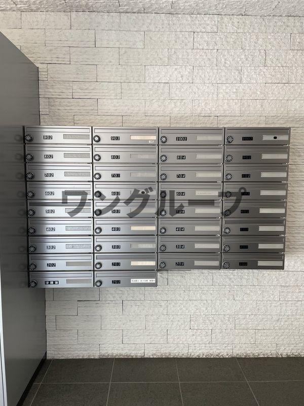 グランヴァン王子駅前