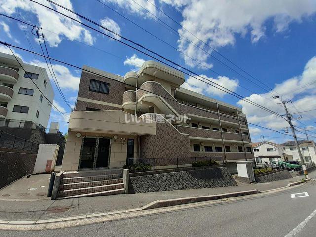 若山ガーデンヒルA棟