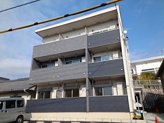 ラ ベレッツァ