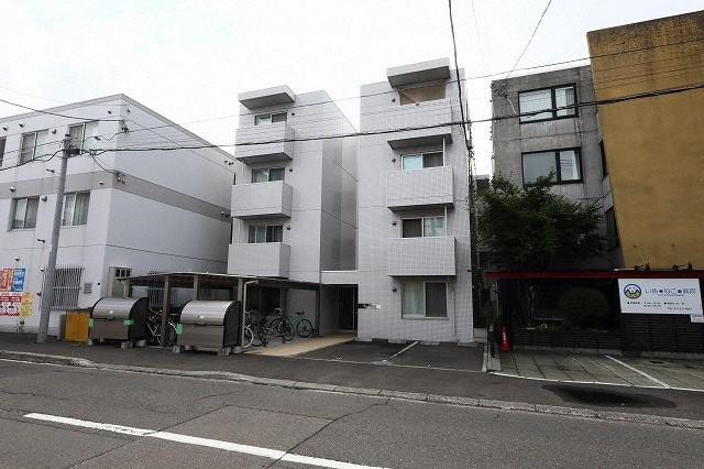 リデーレ西18丁目