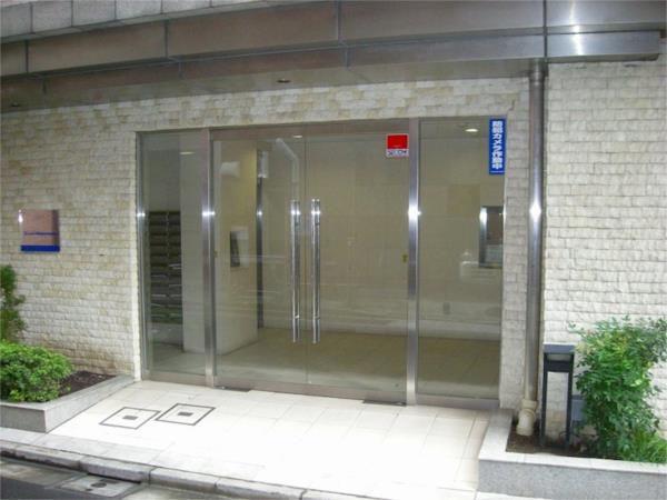 エスコート西新宿