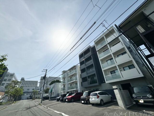 アヴェンタドール 学園前(1LDK/3階)