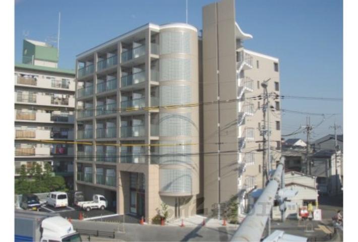 エリーフラッツ桂南