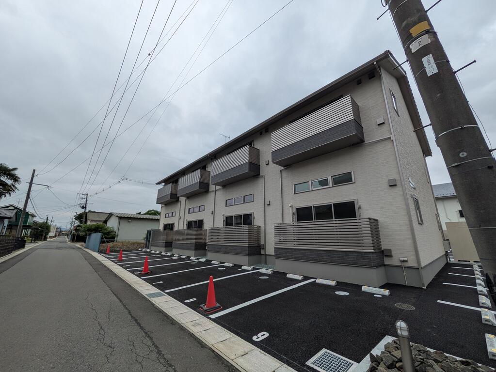 ベルリード吉岡上町A(2LDK/2階)