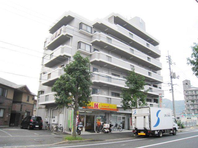 リバーサイド西口