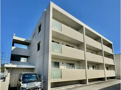 RAFFELIA(2LDK/1階)の外観写真