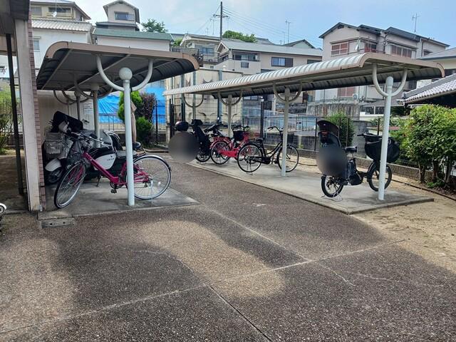 ラルジュウエスト
