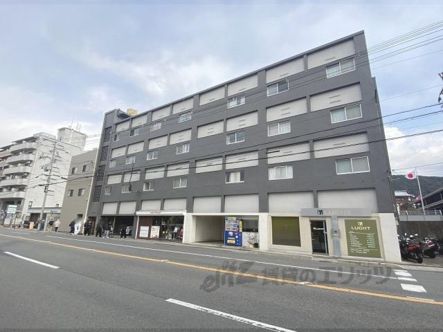 東山ハイツ