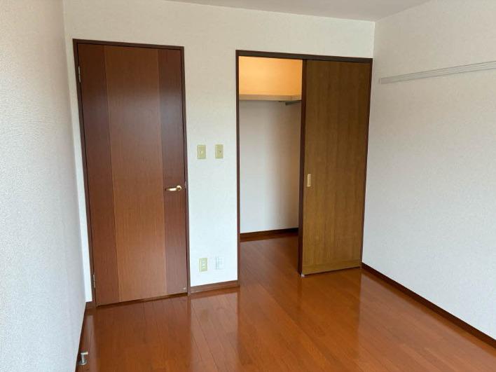 大町ガーデンライフ E棟(2LDK/2階)の外観写真
