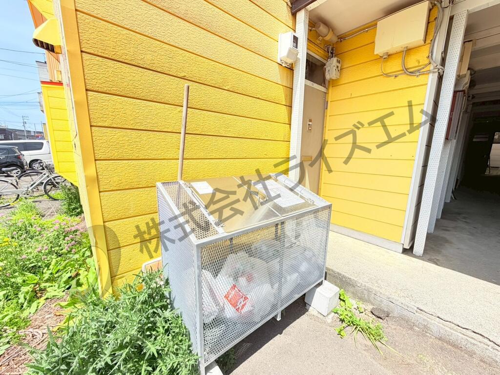 ラセーヌ八軒