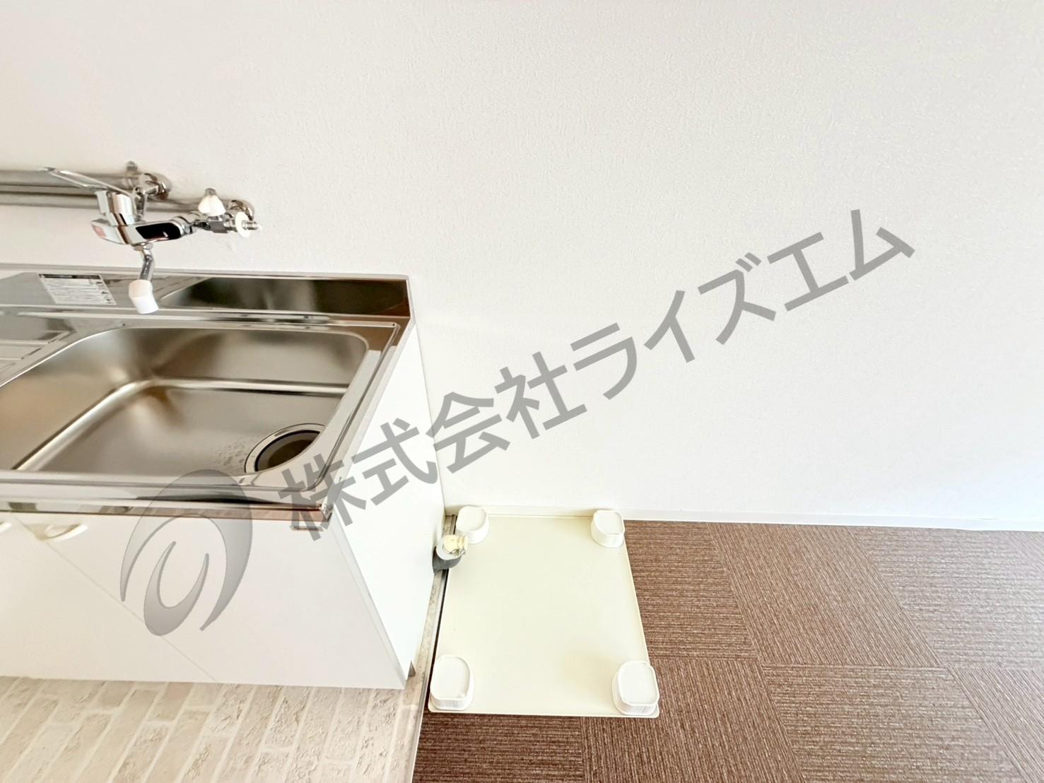 ラセーヌ八軒