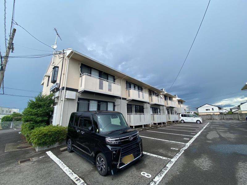 ドミール円座C棟