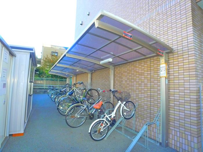 ウィステリア町屋