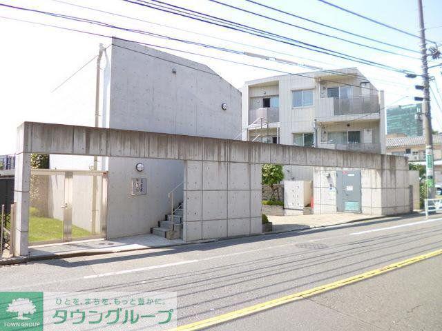 エスコートノヴェル広尾