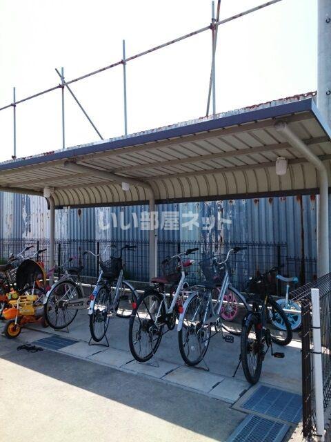 静岡県浜松市中央区 2階建 築16年