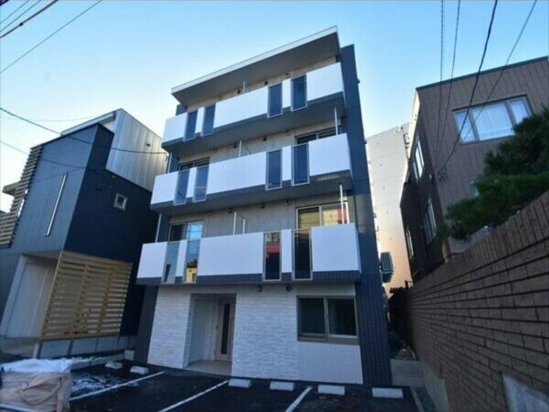クレステージ西岡
