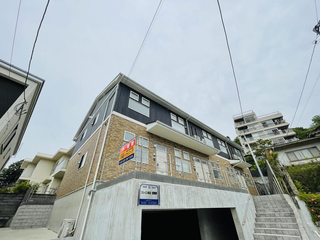 ソレイユ向山壱番館