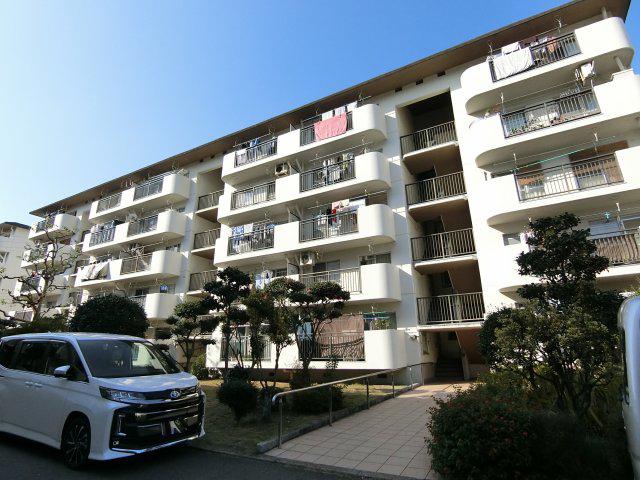 府中団地2号棟