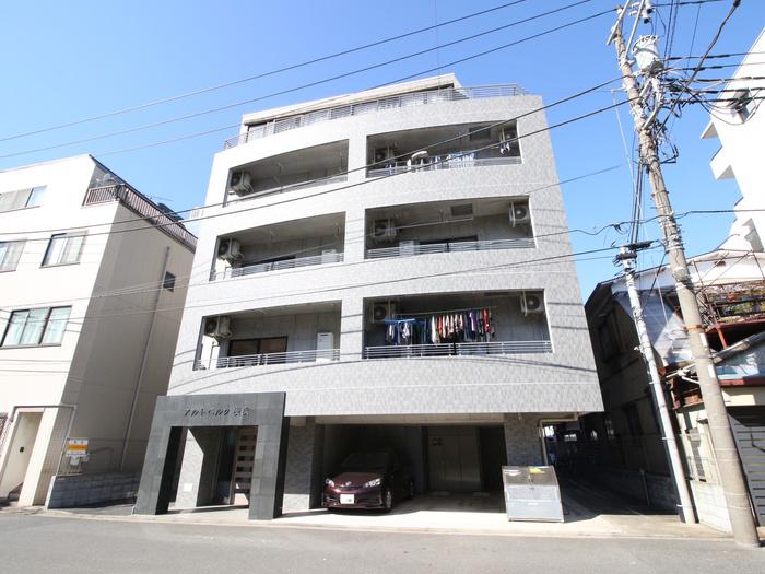 アルトベルク横浜