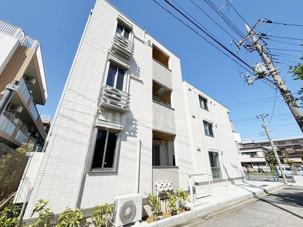 アリエム