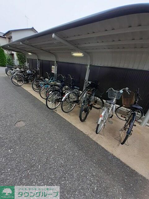 ハイエストクレディア