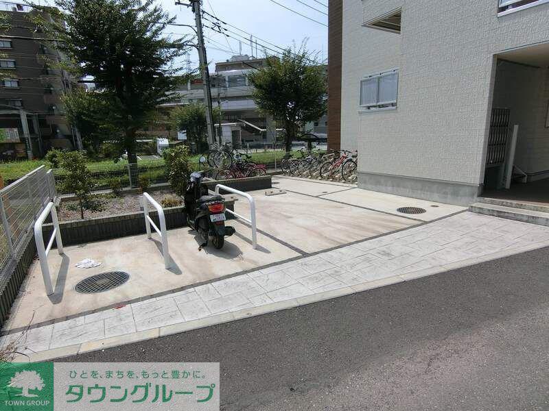 リブリ・フローレス参番館
