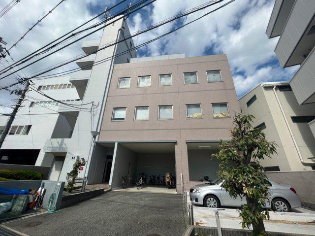 メゾン中央