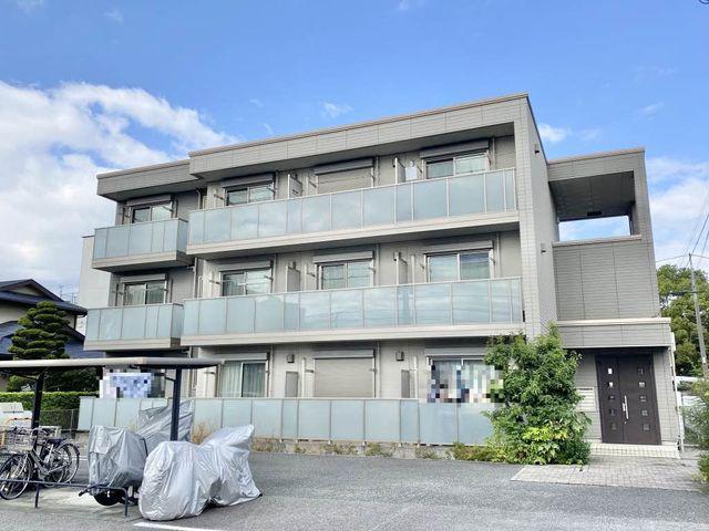 アンジュール