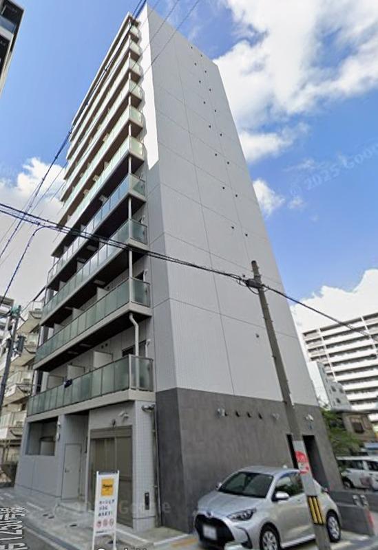 THE RESIDENCE S