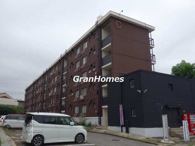 高津橋農住団地C棟