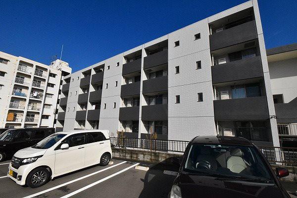 ワイツー・アパートメント