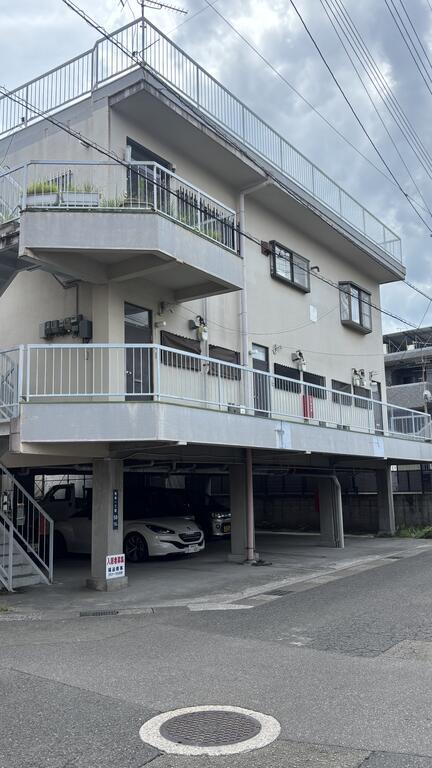 高山アパート