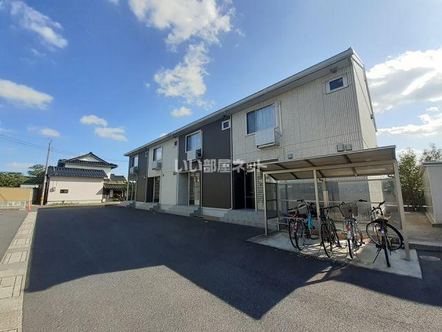 ＪＲ山陰本線 出雲市駅 徒歩9分  築13年
