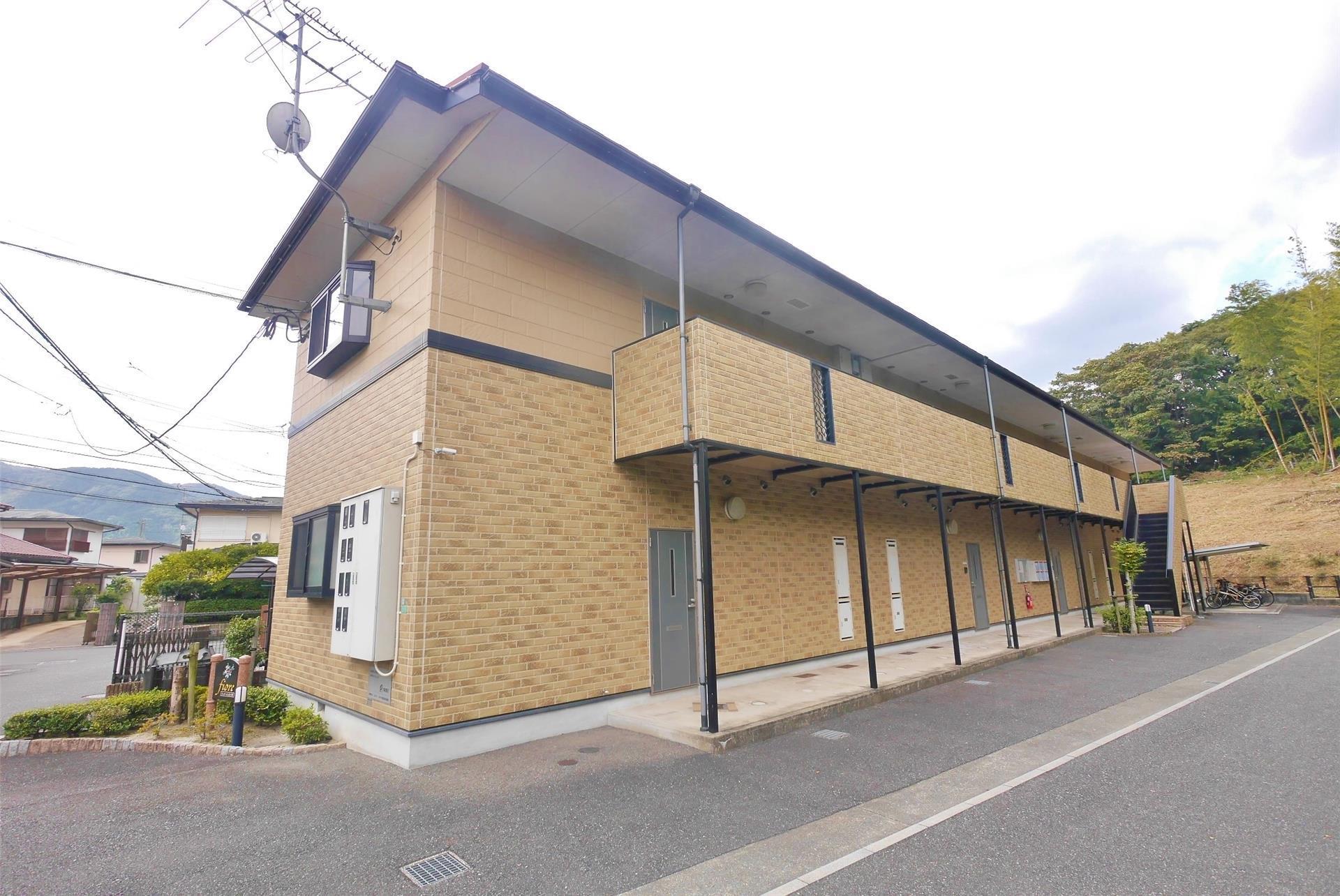 フィオーレ長行西