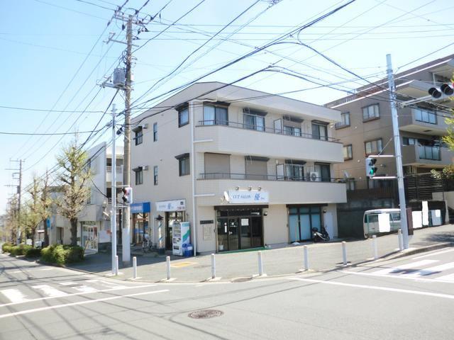 ピロティー関