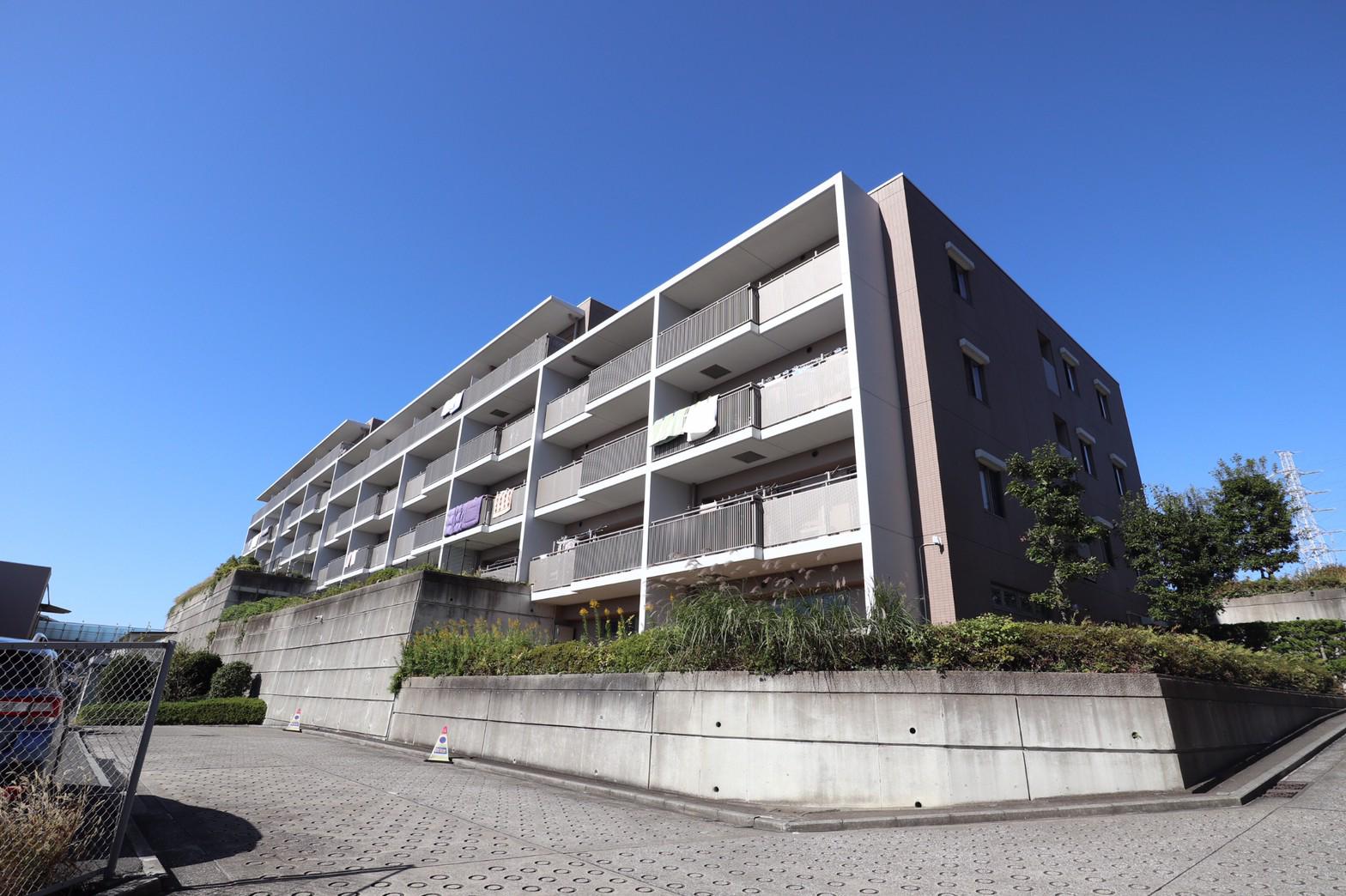 ローレルスクエア港南台B棟