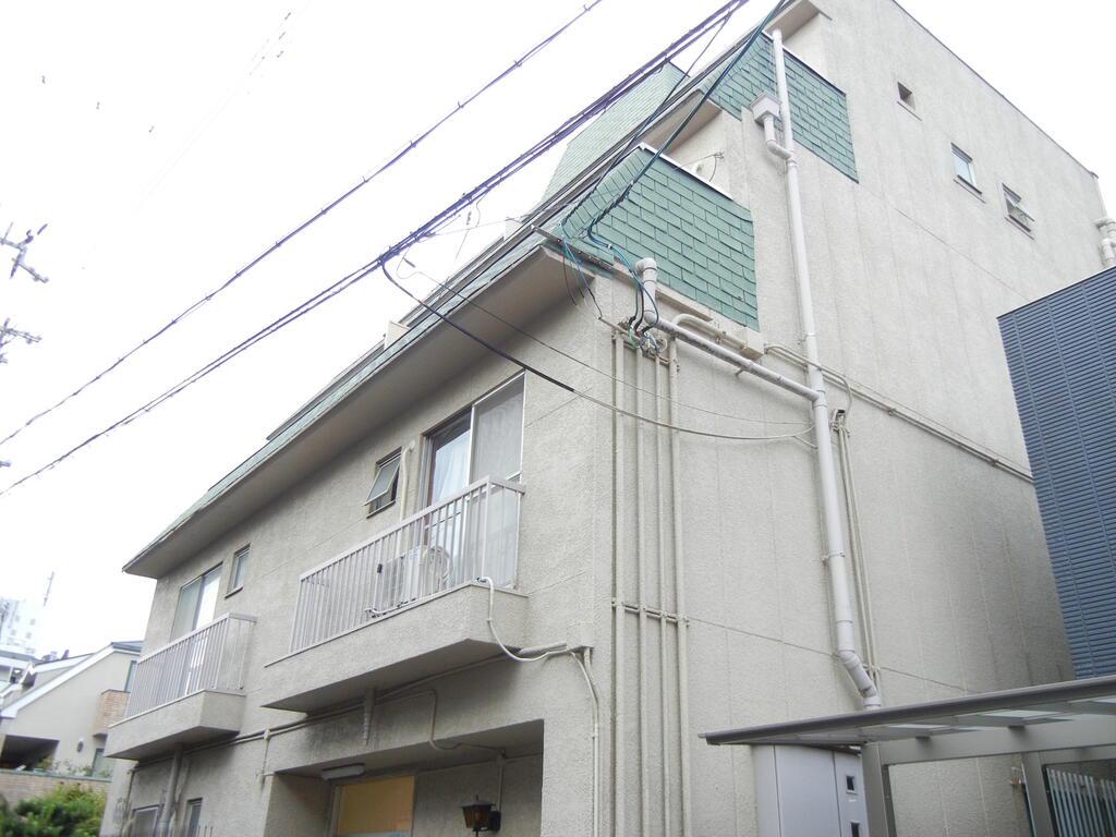 眞鍋マンション
