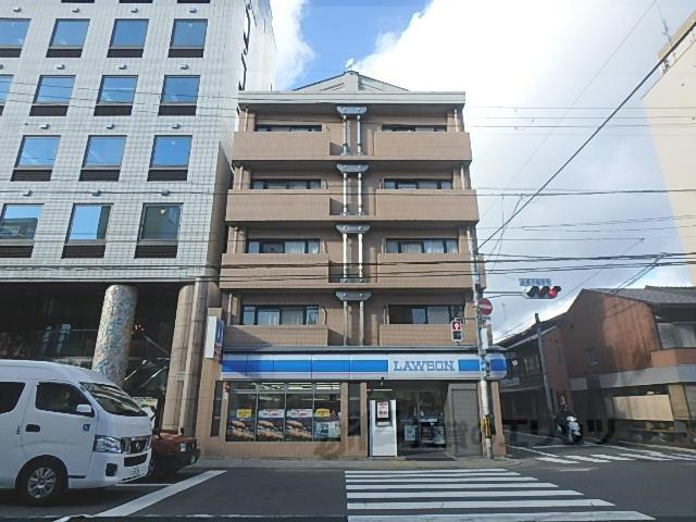 ドマーレ府庁前(1K/4階)