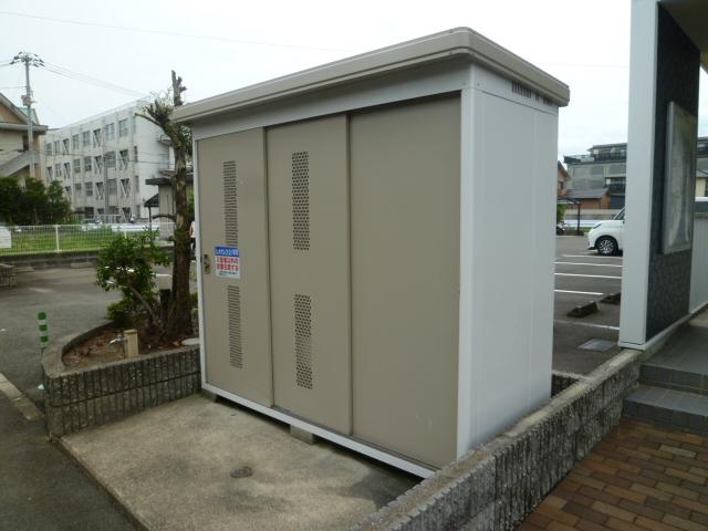 レオパレスウエストハイツ