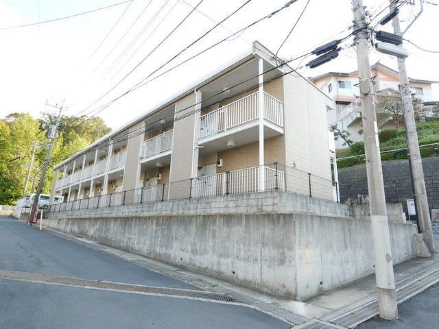 レオパレス三田