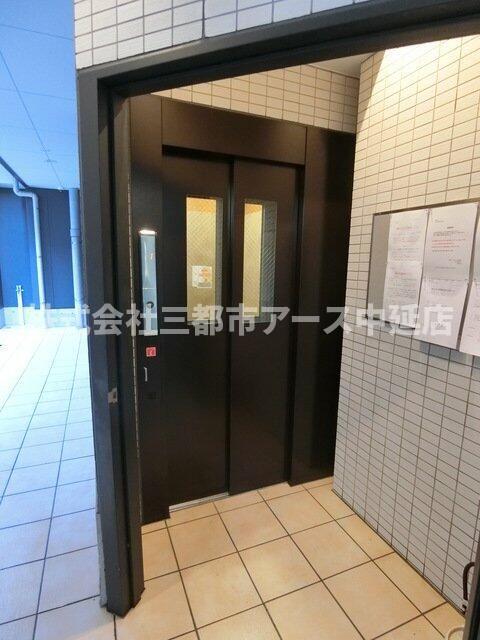 ウエスト F.Y