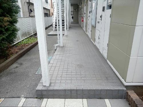 レオパレス鳩ケ谷本町