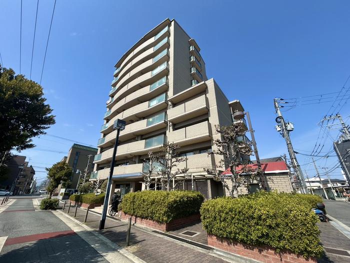 サンプラザ湯里南